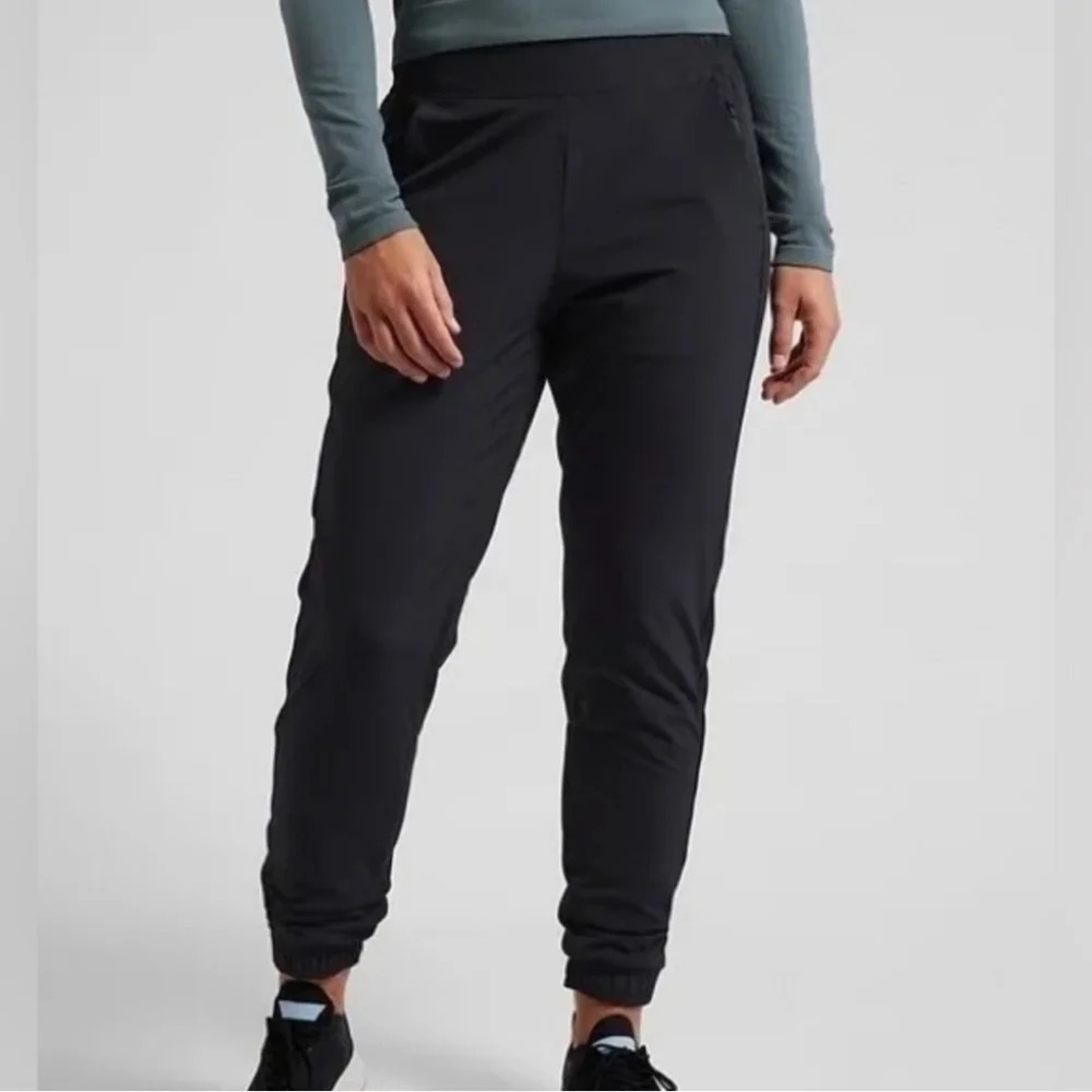 Athletica Brooklyn Lined Black Suddle Camo Joggers Size 10